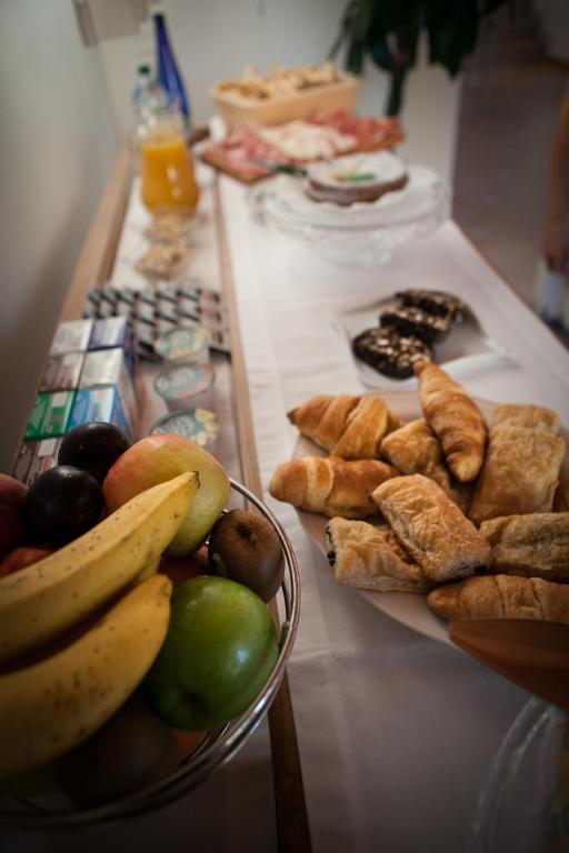 Ladino Room & Breakfast Ferrara Buitenkant foto