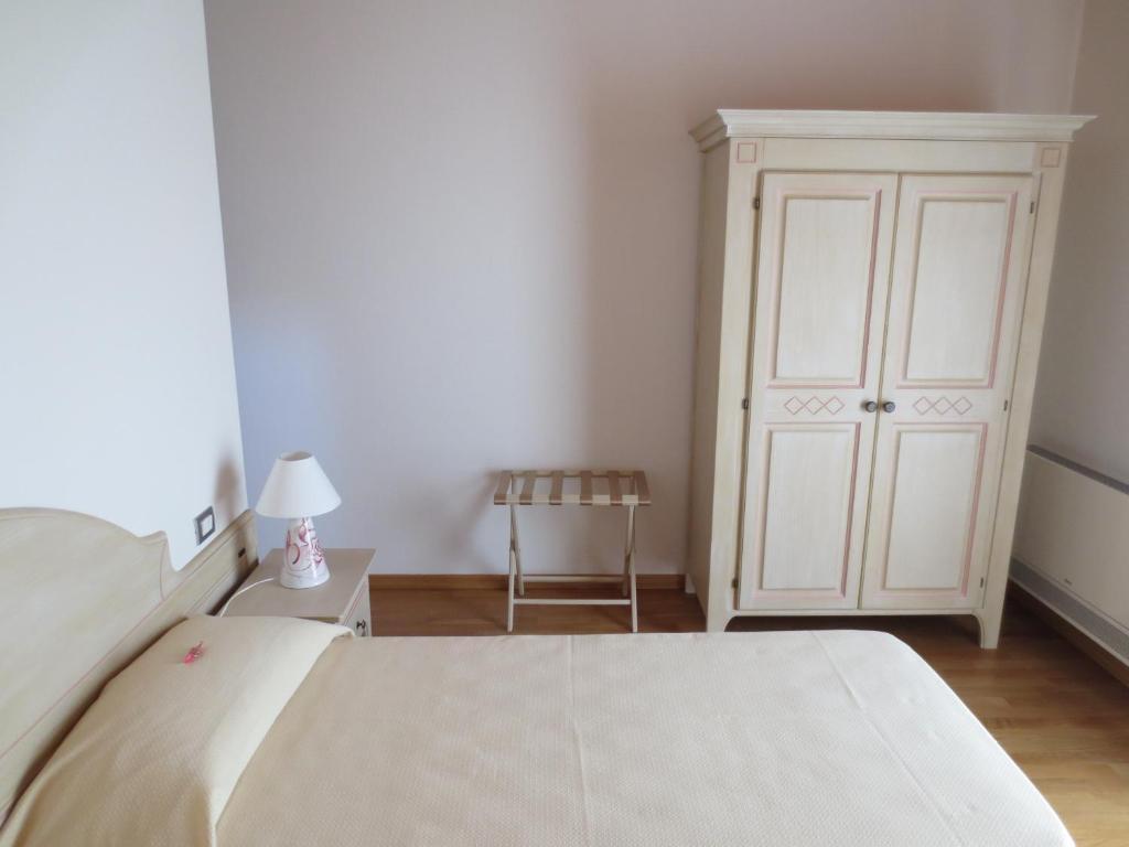 Ladino Room & Breakfast Ferrara Kamer foto